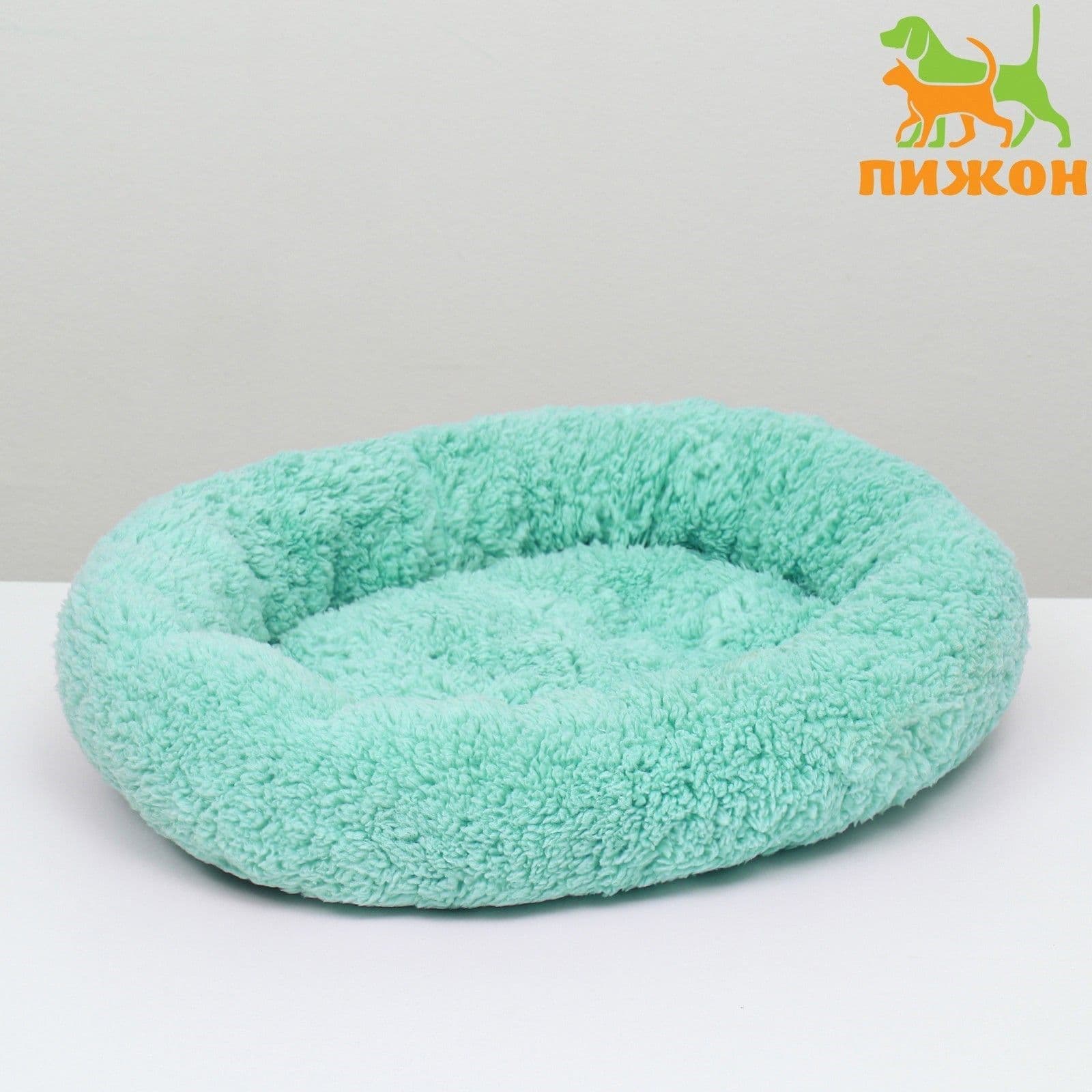 Лежанка для собак и кошек Уют , мягкий мех, 45 х 35 х 11 см, мятная