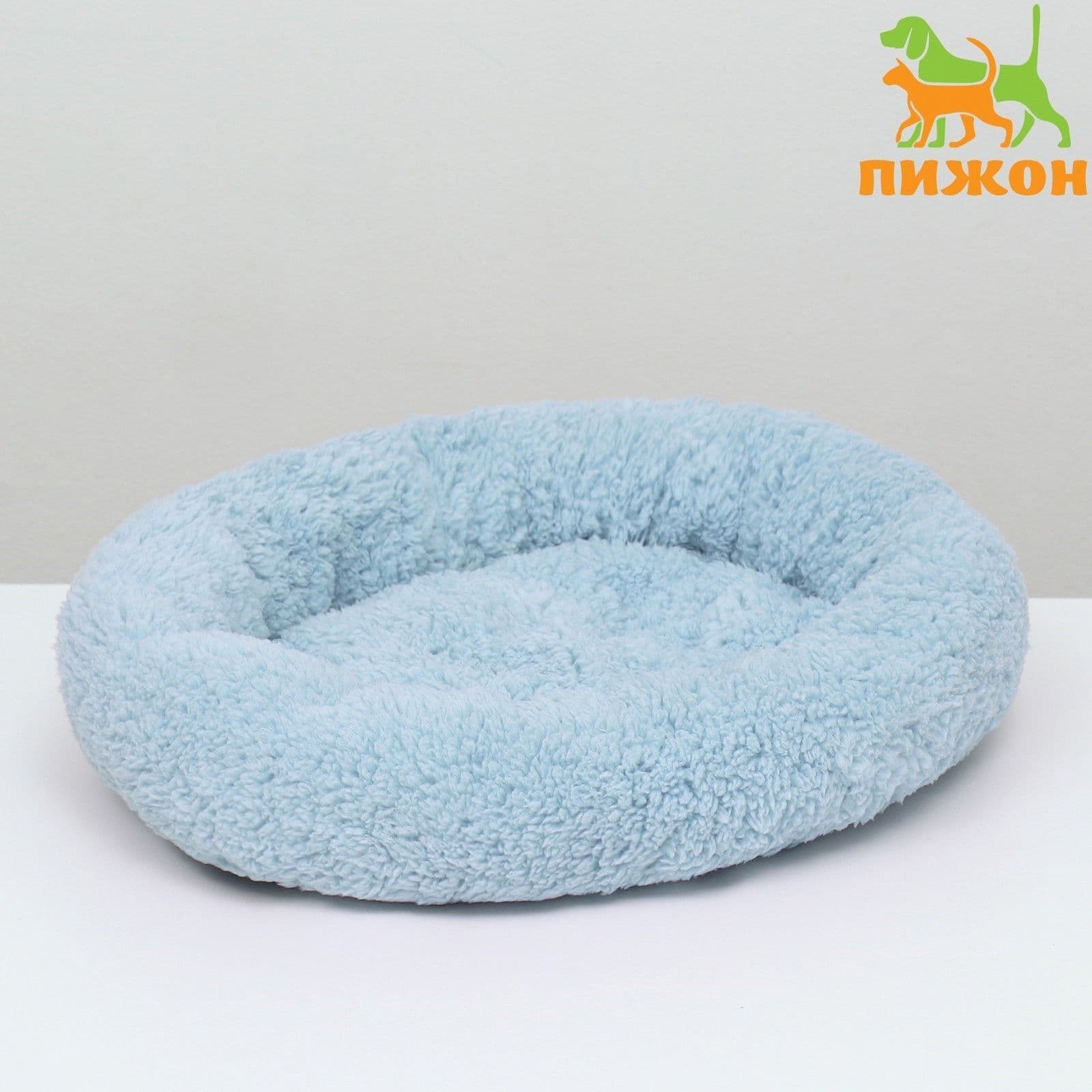 Лежанка для собак и кошек Уют , мягкий мех, 45 х 35 х 11 см, голубая
